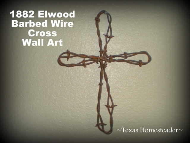 We used our 1882 Elwood barbed wire found on our Texas ranch to create beautiful art for our home. Beautiful! #TexasHomesteader