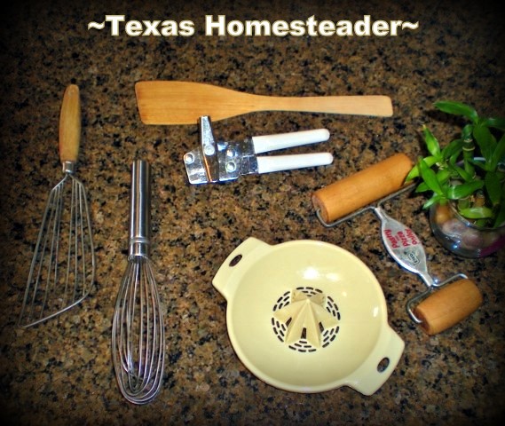 Using manual tools and implements is slower and takes more effort on my part, but they don't use electricity so they're much more gentle on the environment. #TexasHomesteader