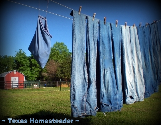 Hang clean laundry on the line and let the sun dry your clothes for FREE! #TexasHomesteader