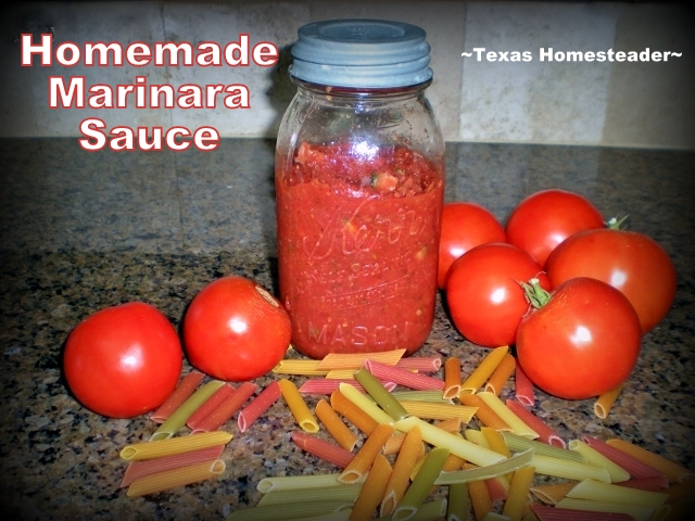I love solar cooking, it keeps that cooking heat & humidity out of the kitchen. Today I'm making marinara sauce using NO EXTRA ENERGY! #TexasHomesteader