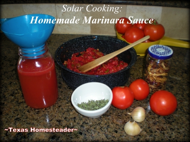 I love solar cooking, it keeps that cooking heat & humidity out of the kitchen. Today I'm making marinara sauce using NO EXTRA ENERGY! #TexasHomesteader