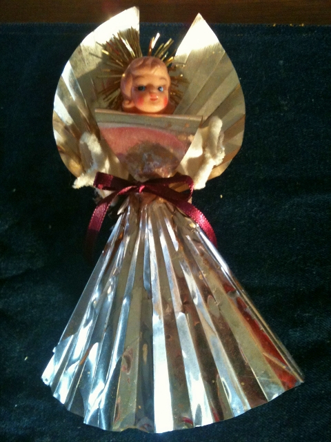 Vintage angel Christmas tree topper. Some families are stressing over not being able to 'provide Christmas' for their children, assuming that Christmas comes from a store #TexasHomesteader