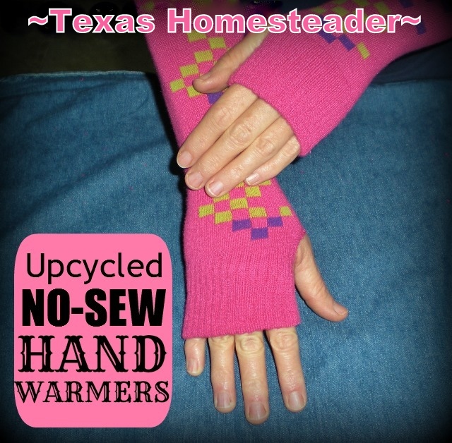 In 5 minutes I was able to upcycle long socks into fingerless gloves with NO SEWING! See this easy tutorial. #TexasHomesteader