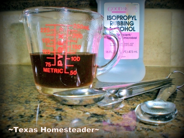 Homemade Hairspray using ordinary ingredients. See my method for making hairspray using a repurposed hairspray bottle. #TexasHomesteader