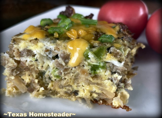 This Farmer's Breakfast Bake casserole features a hash brown crust and cheesy egg mixture. #TexasHomesteader