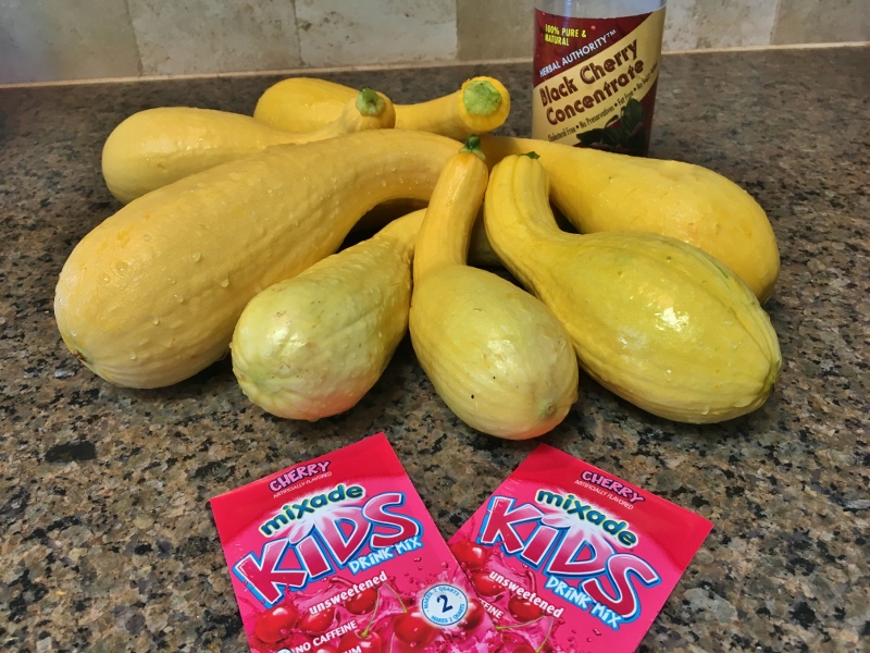 What can you do with all that garden squash? Make sweet cherry-flavored gummy snacks for your family with overgrown zucchini or squash! #TexasHomesteader