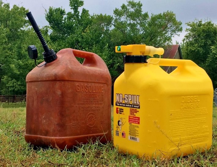 Hard as he may try, RancherMan would always splash fuel when filling my tractor's tank. Let's try this No-Spill can & see how it works! #TexasHomesteader