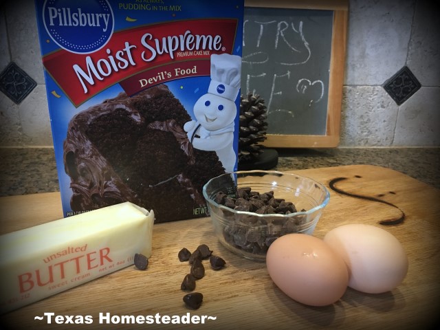 If you find yourself needing cookies in a flash try cake mix cookies. Only 3 ingredients: 1 Box of Cake Mix, 1 Stick of Butter, 1 Egg! #TexasHomesteader