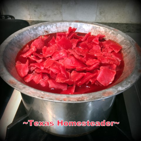 A heavy metal pie pan can be used as a double-boiler for melting wax. #TexasHomesteader