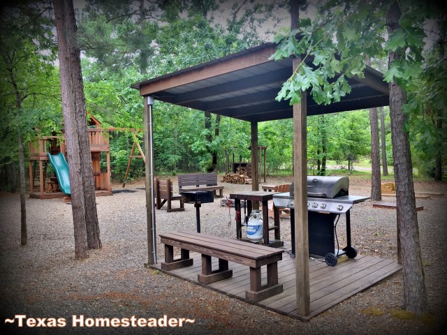 ArborLawn Cabin - Hochatown Oklahoma. We traveled to Broken Bow, Oklahoma for a weekend sibling trip. A delightful cabin was rented and we enjoyed some breweries, restaurants & Bevers Bend state park. #TexasHomesteader