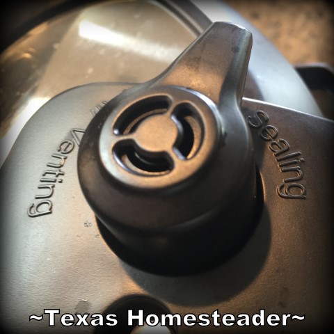 Instant Pot pressure lever set to 'SEALING' to cook black-eyed peas. #TexasHomesteader
