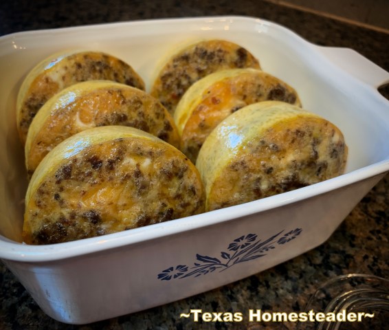 All-In-One Breakfast with eggs, sausage and cheese. Make your own breakfast sausage with this simple breakfast sausage seasoning and regular ground pork. No complicated seasonings here! #TexasHomesteader