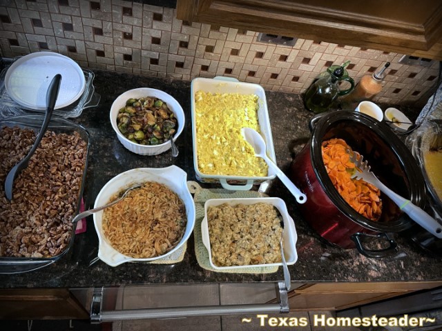 A large meal need not be stressful with these easy tips. #TexasHomesteader